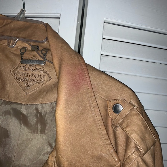 Jacket - Picture 2 of 3